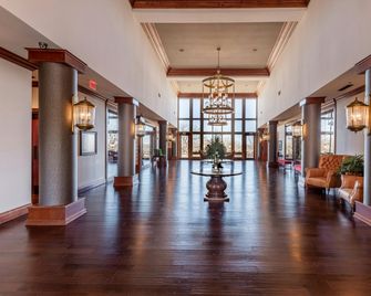 Hilton Branson Convention Center - Branson - Lobby