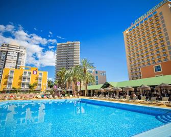 Hotel Servigroup Pueblo Benidorm - Benidorm - Pool