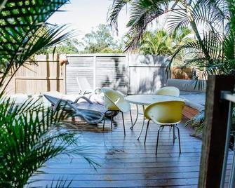 Noosa Flashpackers - Noosa Heads - Patio