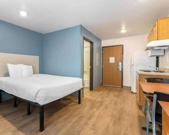 Motel 6 El Paso East Tx - 厄爾巴索 - 臥室