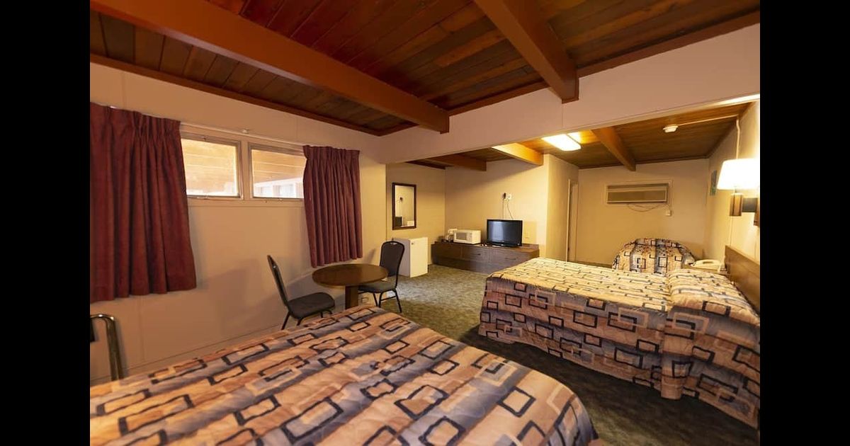 Cedar Ridge Inn Cedar Inn in McCook, the United States from $66: Deals, Reviews, Photos ...
