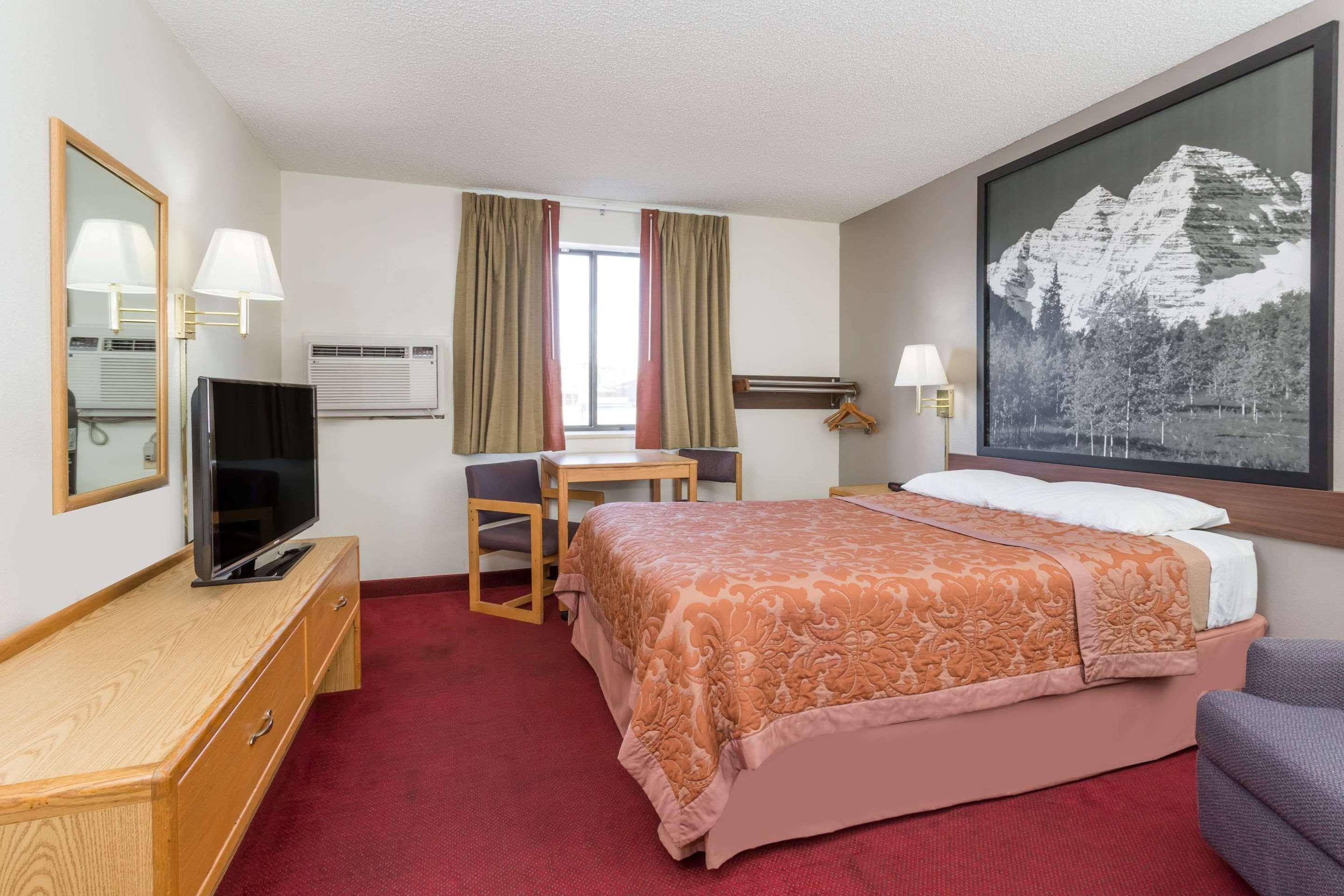 Super 8 By Wyndham Grand Junction Colorado From 45 Grand Junction   Ice 28750 62475902 3XL 585866 