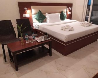 Hotel The Shivaay - Delight Inn - Rishikesh - Camera da letto