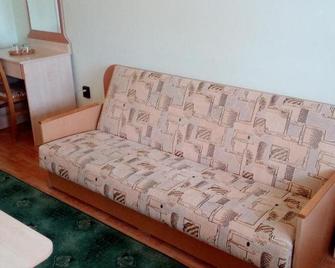 Hoforras Hotel - Gyula - Living room