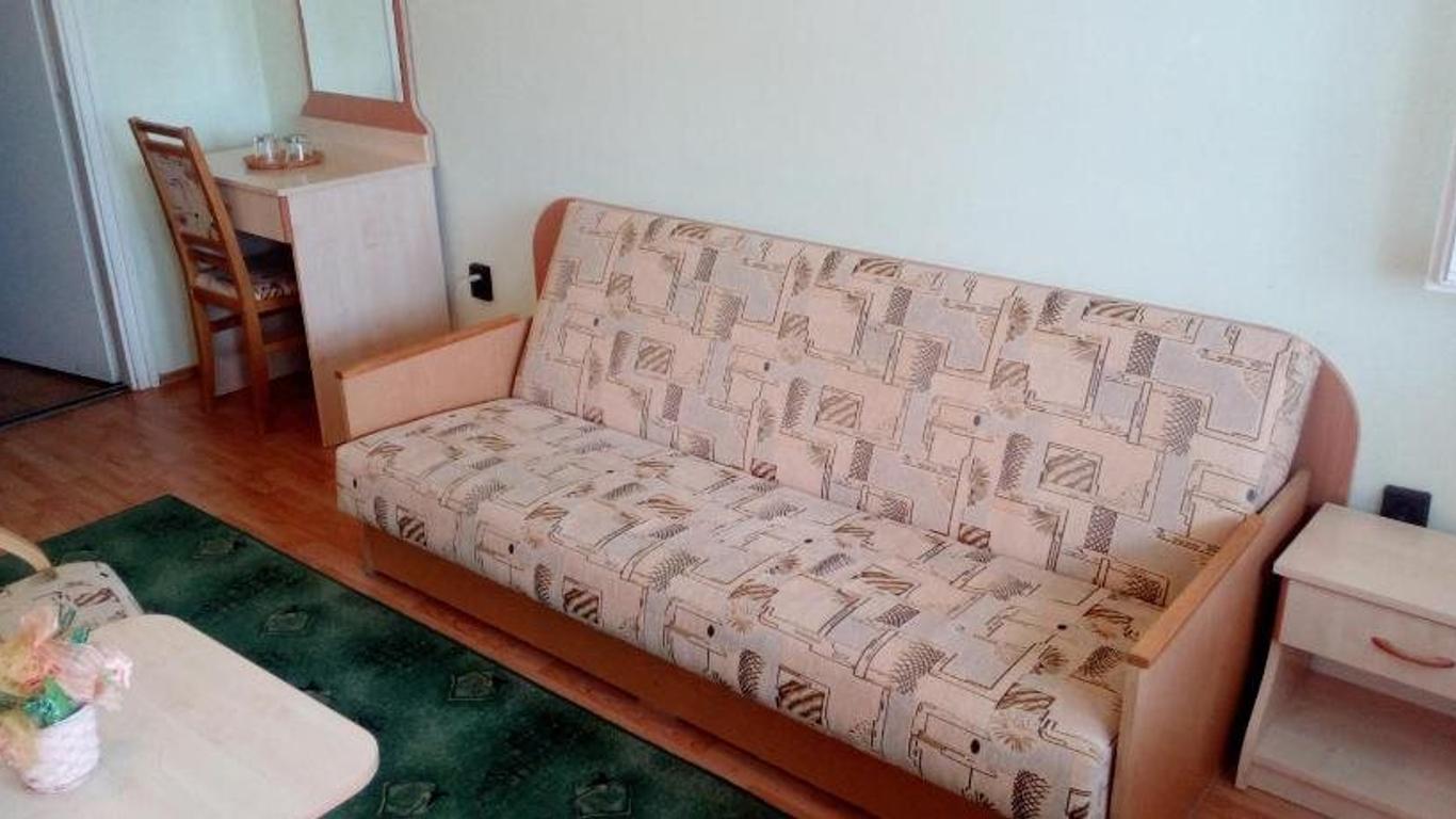 Hoforras Hotel