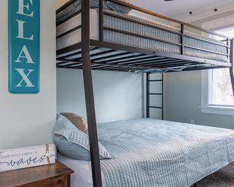 Cozy cottage with Lake Erie access - Ashtabula - Habitación