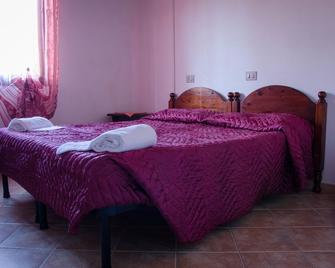 L'Aquila - Arbus - Bedroom