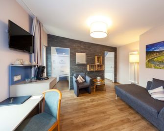 Hotel Halfenstube & Villa Spa 1894 - Briedern - Living room