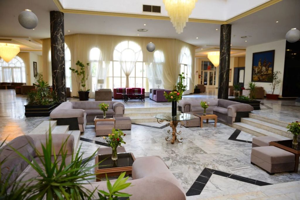 فندق منتجع رامادا ليبرتي