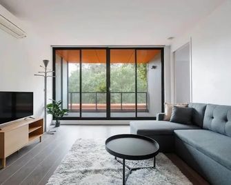 A 3br Apt Next to Melbourne Zoo, Free Parking - Melbourne - Sala