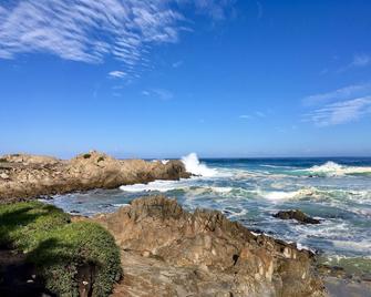 Olympia Lodge - Pacific Grove - Attractions