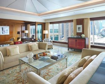 The Ritz-Carlton Dubai International Finance Center Residences - Dubai - Lounge