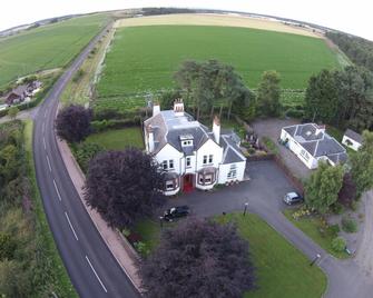 Pinewood Country House - St. Andrews