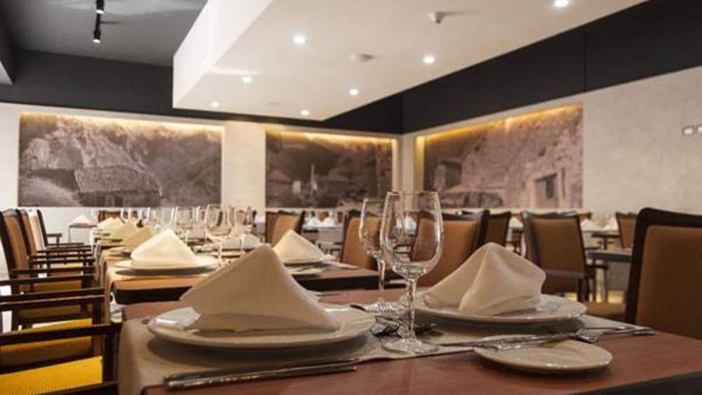 Hotel Diego de Almagro Providencia