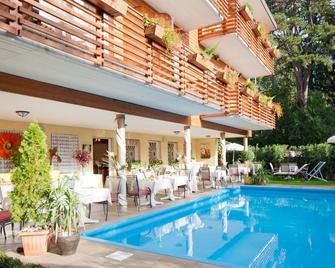 Hotel Aster - Merano - Pool