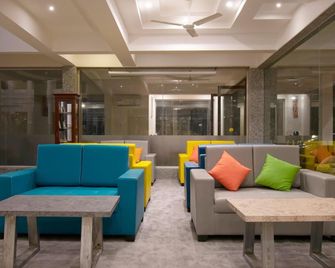 Hotel The Fountain Inn - Mahād - Lounge