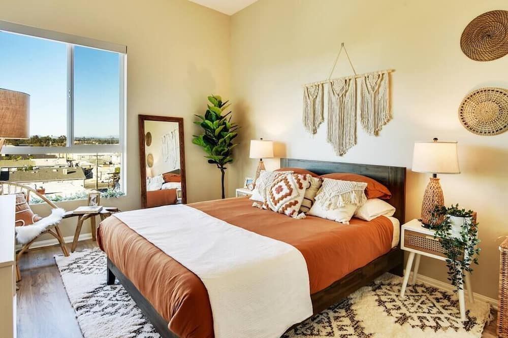 Chic Brand-New Penthouse overlooking North Park - سان دييغو - غرفة نوم