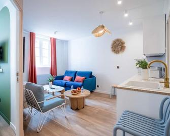 Résidence Feniers - Hyper centre St Tropez - Saint-Tropez - Living room