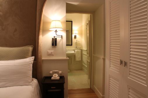 Hotel Bologna - Verona - Baño