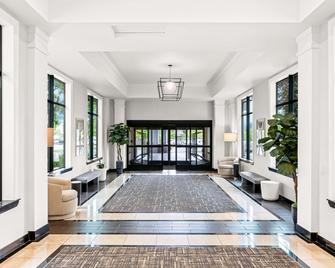 Best Western Plus Puyallup Hotel - Puyallup - Lobby