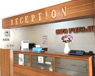Hotel Giri Purwo - Borobudur - Front desk