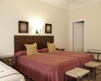 Hostal Canigo - El Pont de Suert - Schlafzimmer