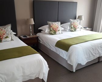 Karoo Sun Boutique Guest House - Oudtshoorn - Habitación