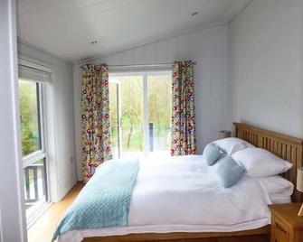 Crook Lodge - Cartmel - Bedroom