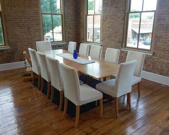 Vectormans Luxury Arcade Palace - McLean - Sala pranzo