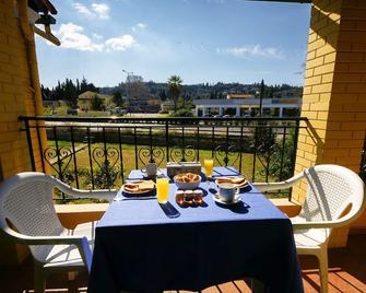 Stavros Apartments Kontokali Next To Gou - Kontokali - Balcón