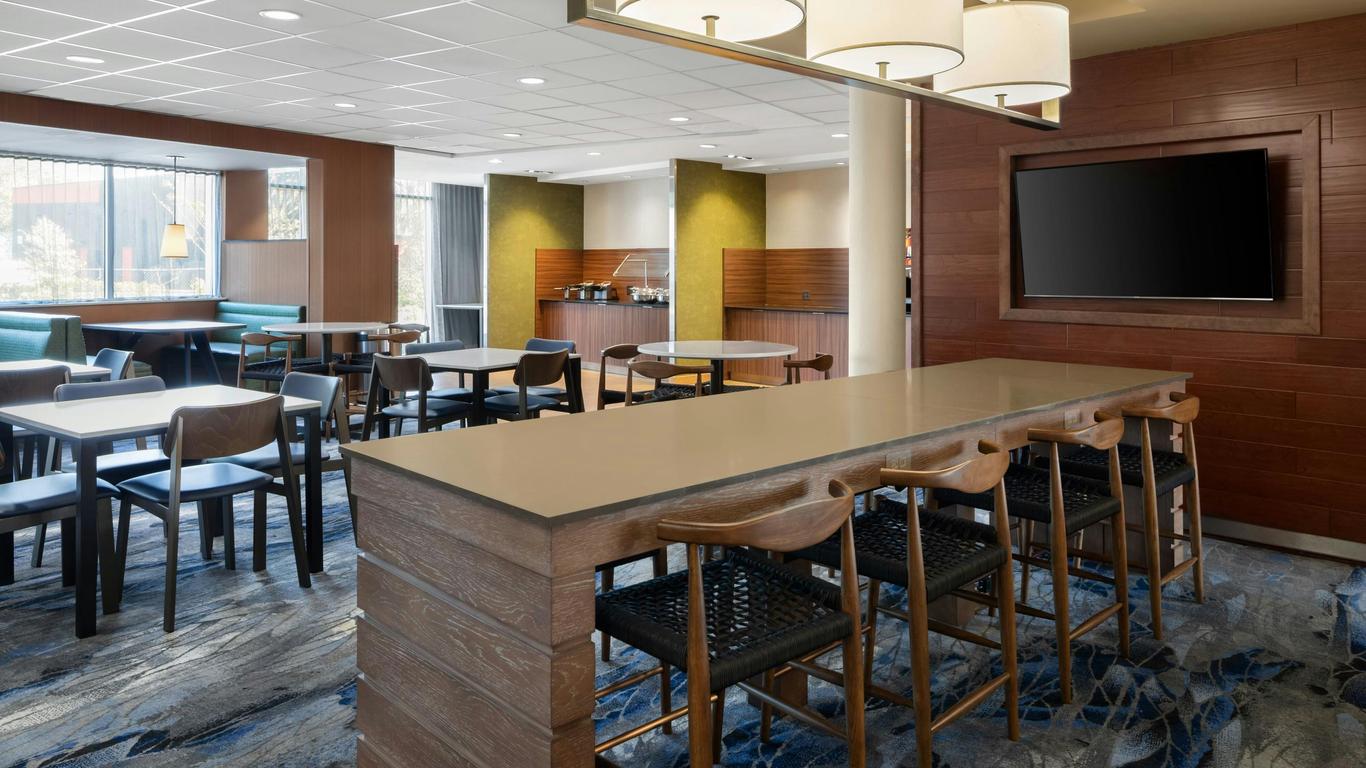 Fairfield Inn & Suites by Marriott Orlando Kissimmee/Celebration