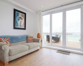 Buena Vista - Newquay - Living room