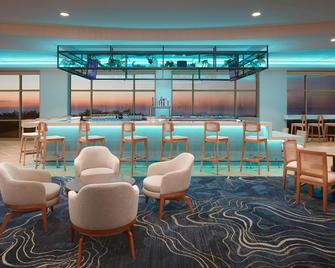 SpringHill Suites by Marriott Virginia Beach Oceanfront - Virginia Beach - Bar