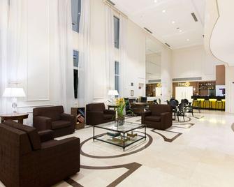 Quality Suites Oscar Freire - São Paulo - Hall d’entrée