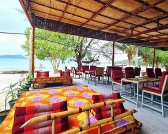 Europe Enchanted Bungalow Koh Rong - Kaôh Rŭng - Restaurang