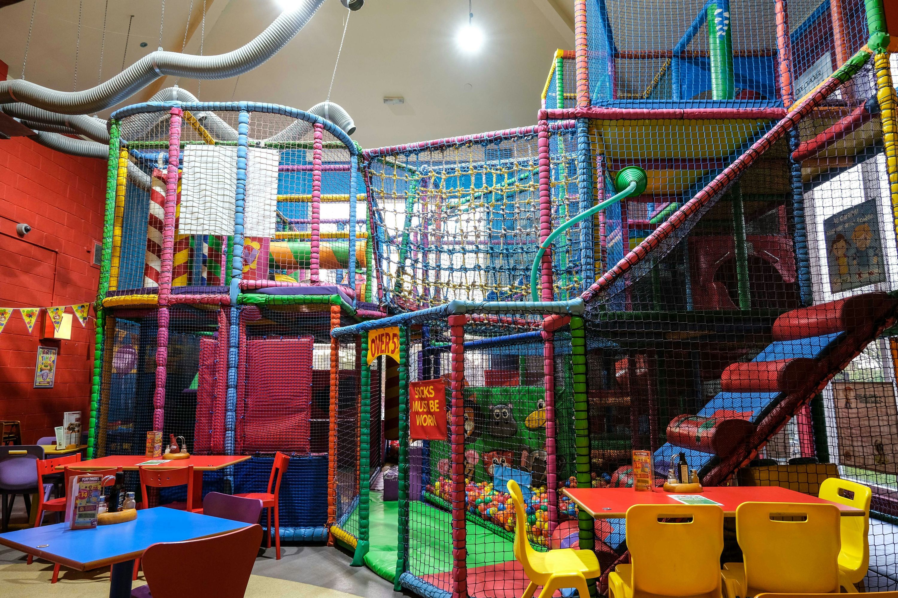Kingstown Hotel by Greene King Inns - האל