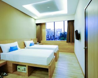 Desatu Hotel - Medan - Slaapkamer