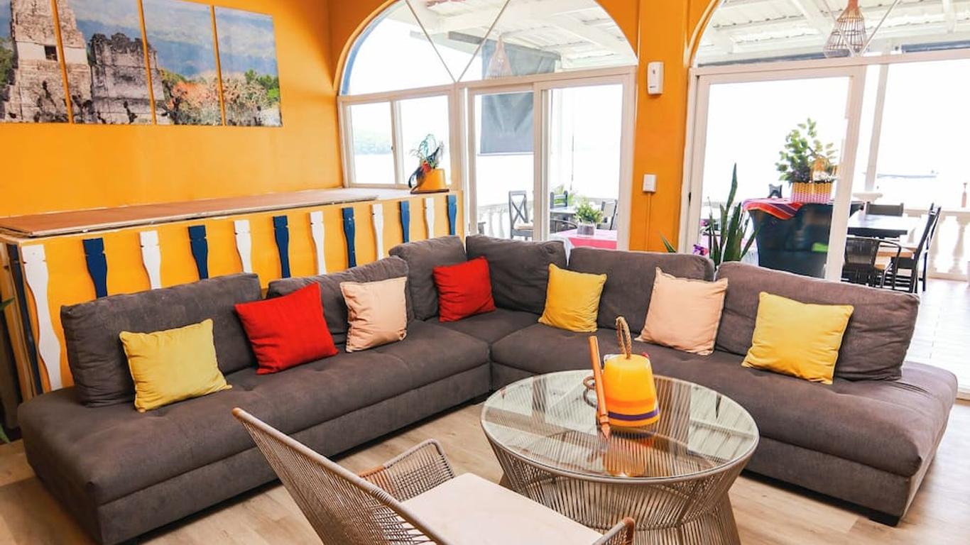 Hotel Villa Del Lago