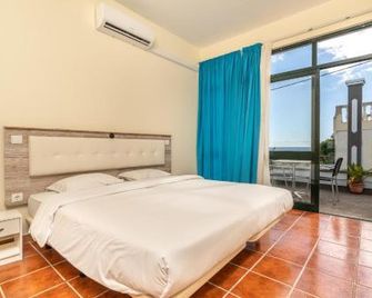 Tarmarplace - Jardim do Mar - Habitación