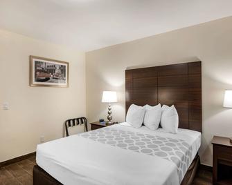 Rodeway Inn near Hollywood Beach - Hollywood - Phòng ngủ