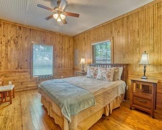 Mill Haus at Milltown #431 - New Braunfels - Bedroom