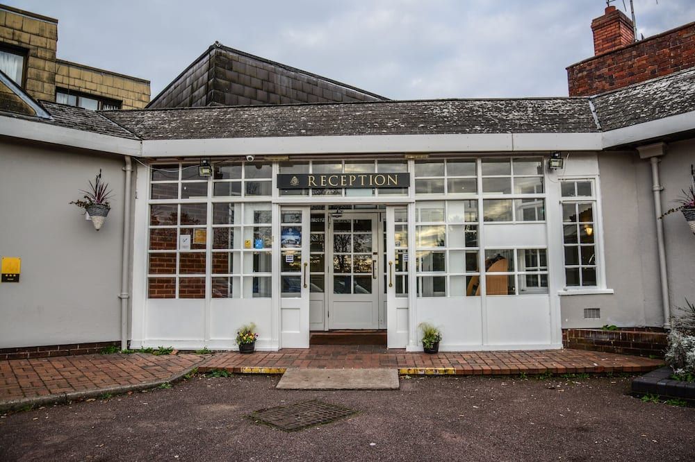 Himley Country Hotel - בירמינגהם - בניין