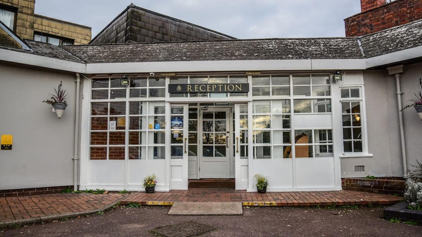 هيملي كانتري هوتل