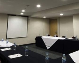 Victoria Inn Hotel Express - Ciudad Victoria - Meetingruimte