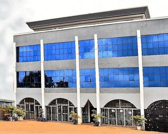 Residence Lecrin - Yaundé - Edificio