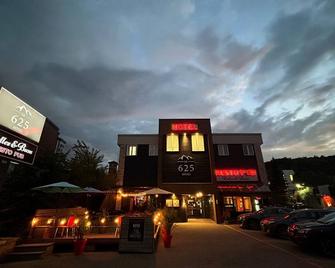 Hôtel le 625 - לה מאלבאי - בניין