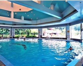 Country Garden Flower City Hotel - Foshan - Pool