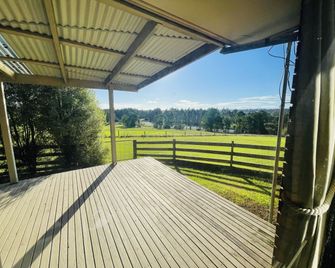 Warragul Views Motor Inn - Warragul - Balkón