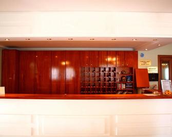 Albatros Hotel - Karterados - Vastaanotto