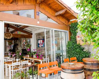 Hotel de la Gare - Hendaye - Patio